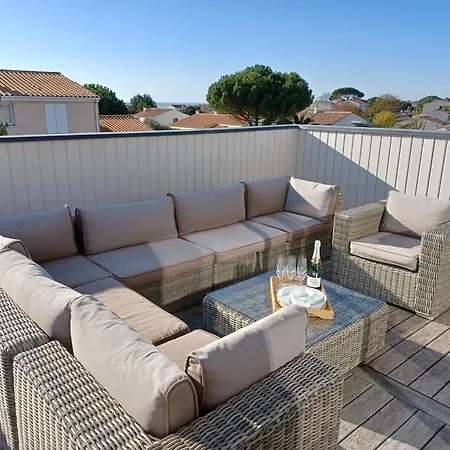 Le Carrelet 300m Walk To A *